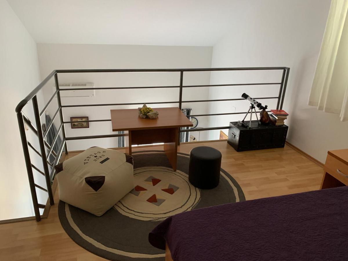 Apartments Mat Novalja Exteriör bild